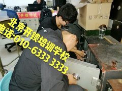 爆乳操逼影片"